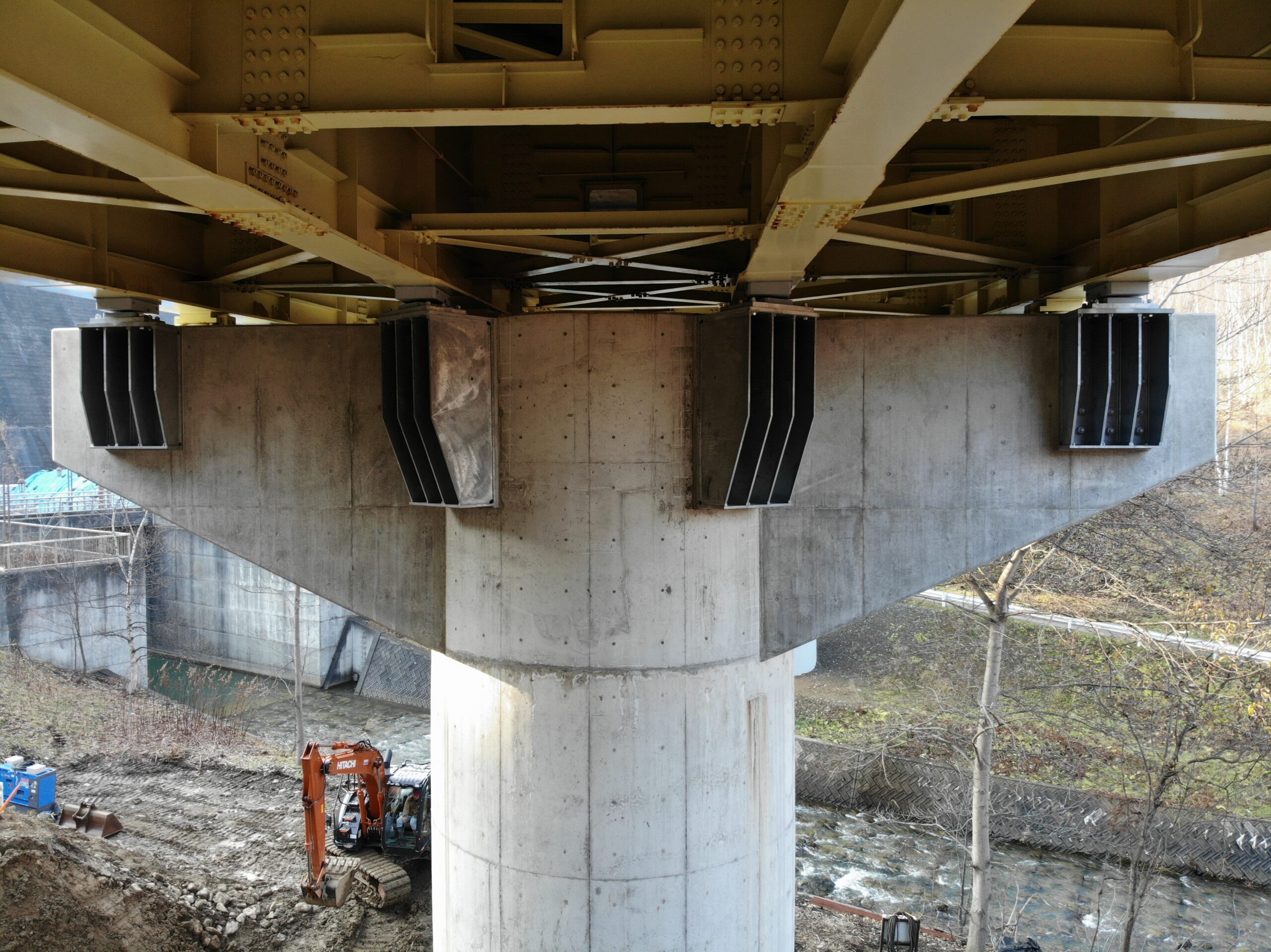 小樽定山渓線道路メンテナンス工事(眺堤橋耐震補強)(明許)外